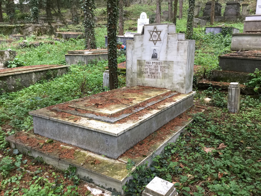 Ioannina New Jewish Cemetery