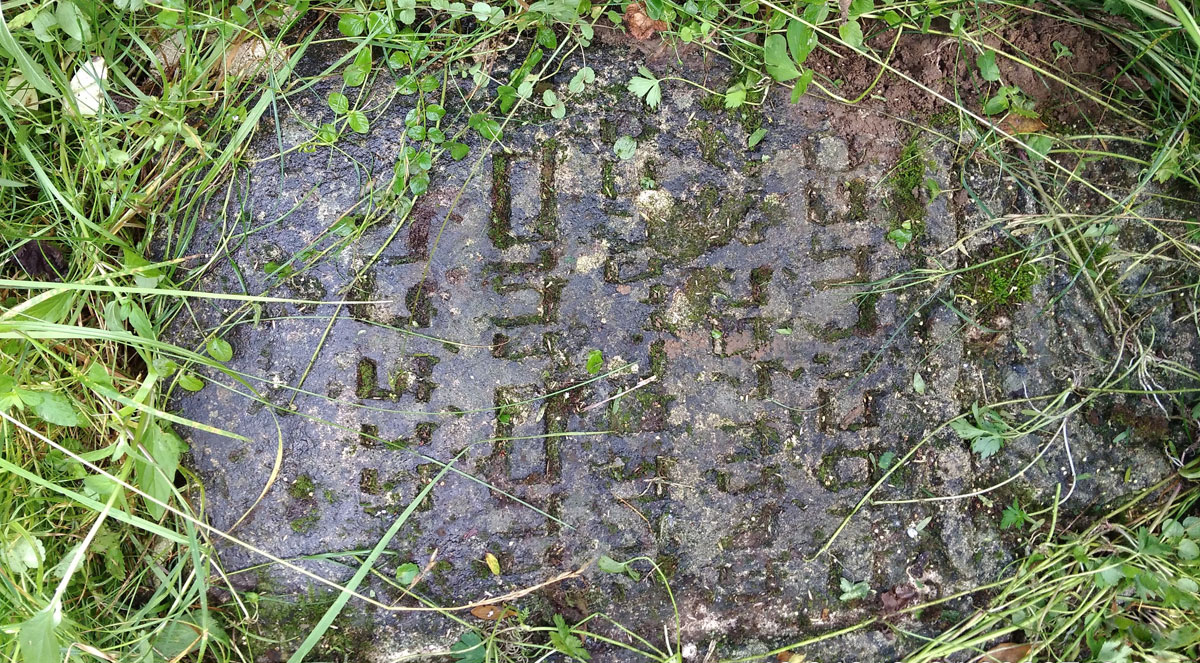 Zhuravno Jewish Cemetery Zhuravno Jewish Cemetery