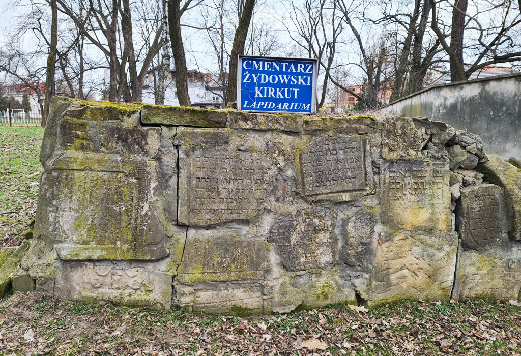 Ostrowiec Swietokrzyski Jewish Cemetery