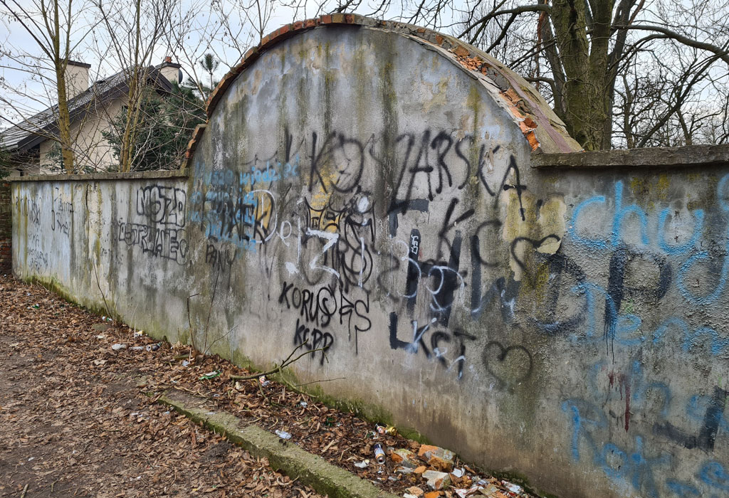 Ostrowiec Swietokrzyski Jewish Cemetery