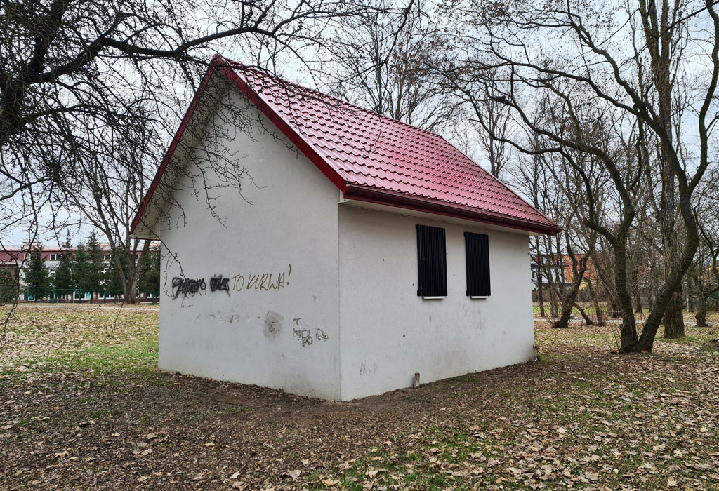 Ostrowiec Swietokrzyski Jewish Cemetery